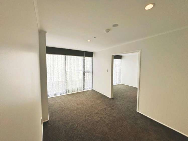 12D/30 Westward Ho Road_1