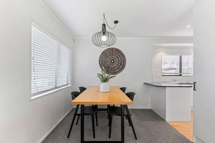 1/24 Golf Road New Lynn_8