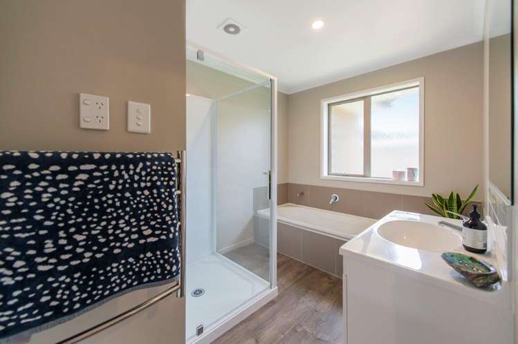 26 Shillingford Boulevard Rolleston_10