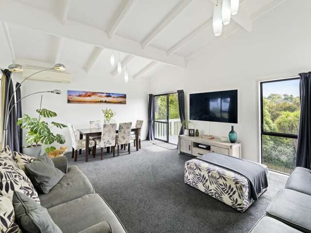 14 Coubray Place Botany Downs_2