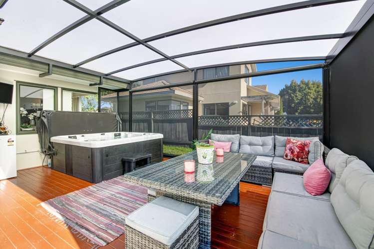 1/27 Roanoke Way Albany_12