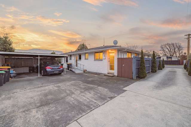 3/574 Hereford Street Linwood_1