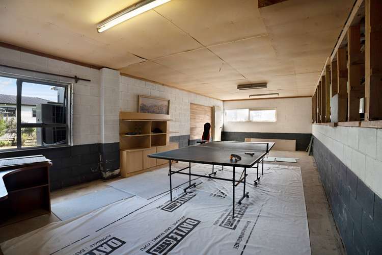 2/20 Humphrey Kemp Avenue Henderson_13