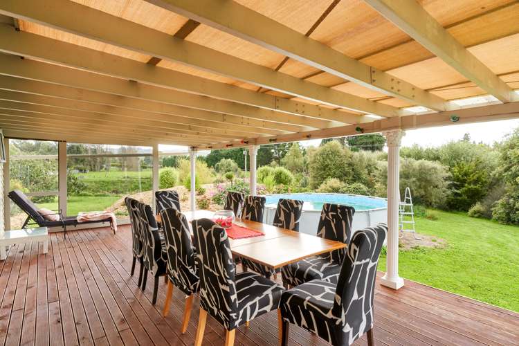 221 Racecourse Road Waipawa_14