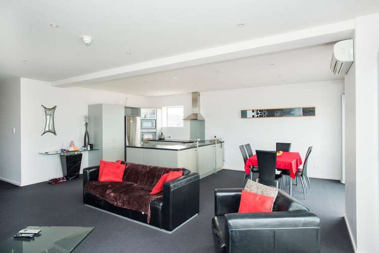 15/90 Customhouse Street Gisborne_7