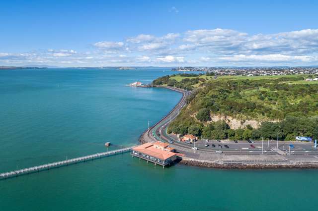 18 Tamaki Drive Orakei_2