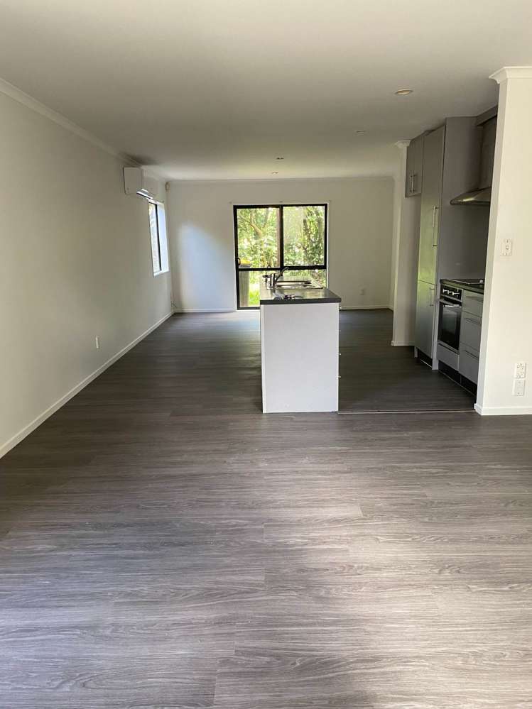 6/4 Charlenne Close Ranui_4