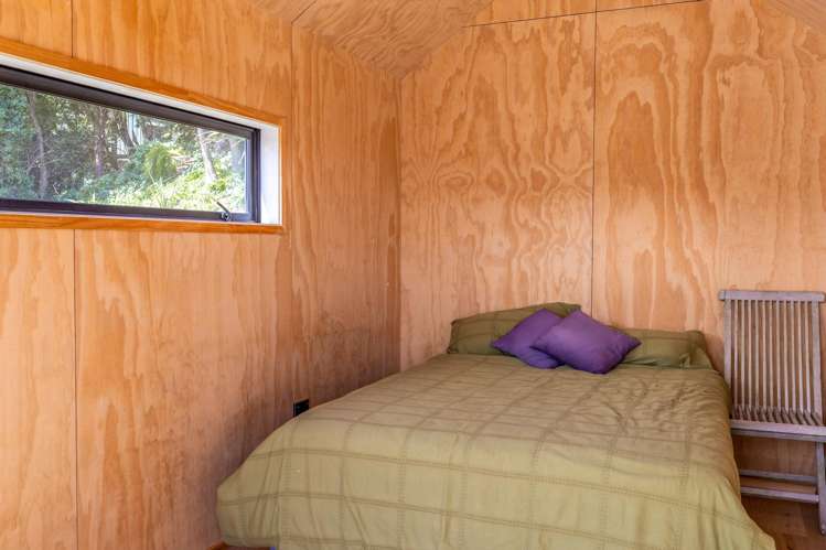 22 Wharf Road Ostend_24