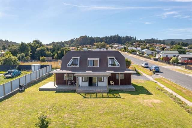 108 Eddystone Street Kaitangata_1