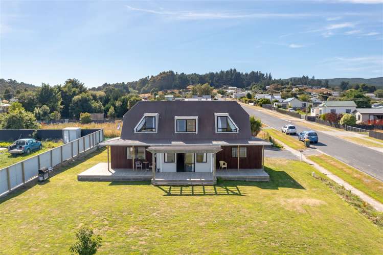 108 Eddystone Street Kaitangata_1