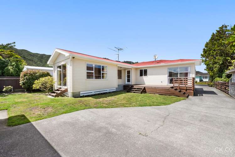 44 Russell Road Wainuiomata_15