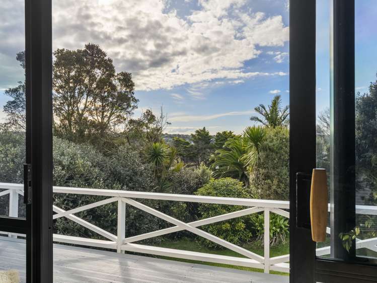 2/49 Carlisle Road Torbay_6