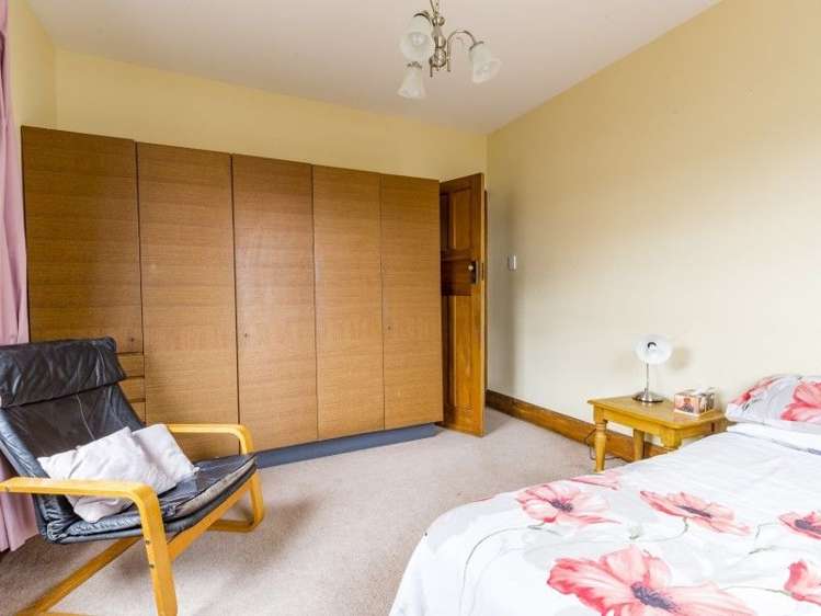 9 Sylvan Street Hillmorton_8