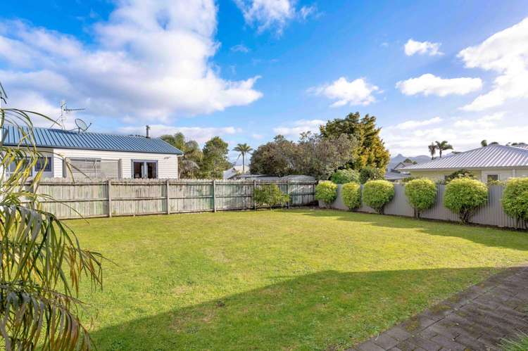 105 The Yardarm Pauanui_21