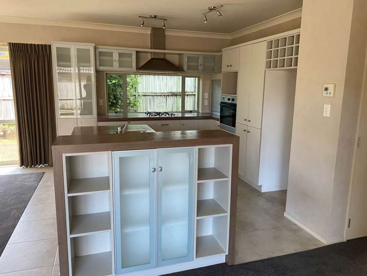 32 Bellshill Close Wattle Downs_2