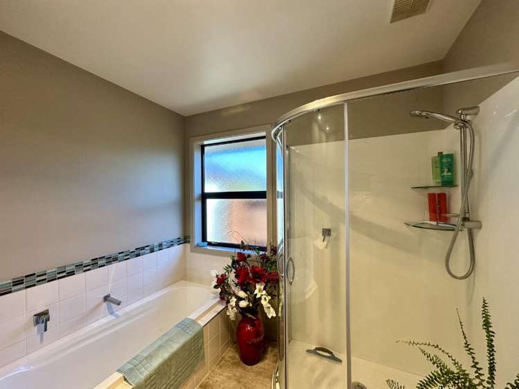 12 Elmwood Grove Tinwald_15