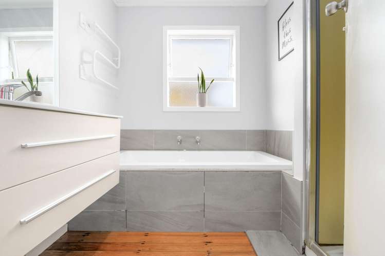 4a Gibson Road Dinsdale_7