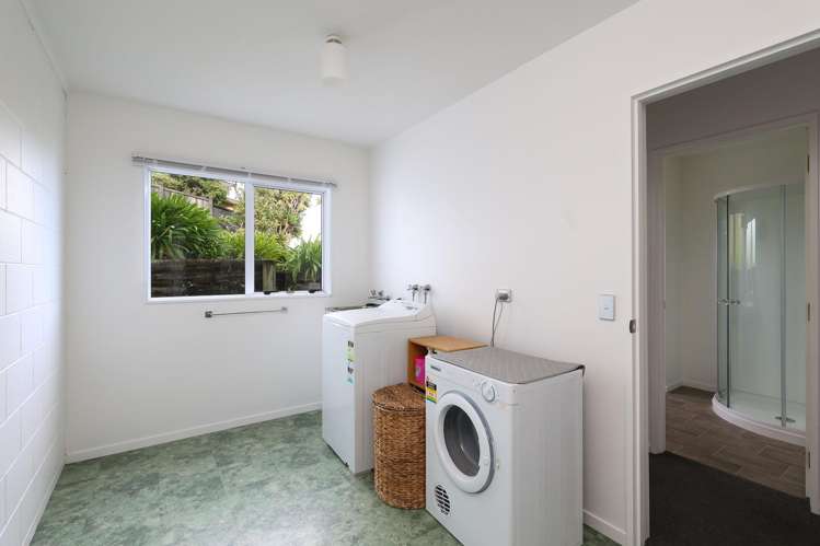 64 Tresillian Avenue Marybank_27