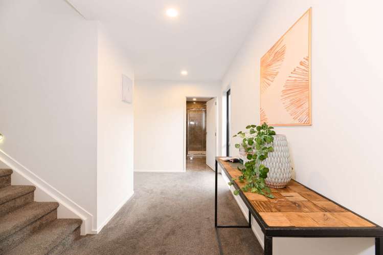 35 Ascension Crescent Orewa_13