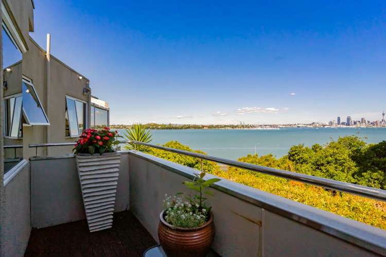 2/81 Sylvan Avenue Northcote_13