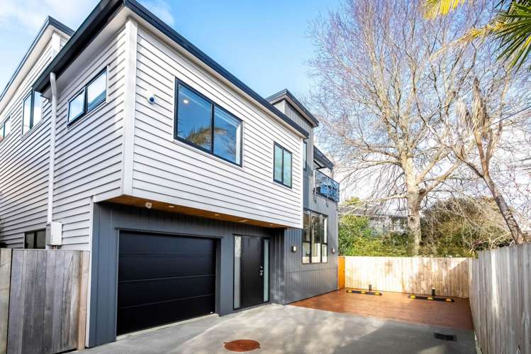 57E Hogans Road Glenfield_31