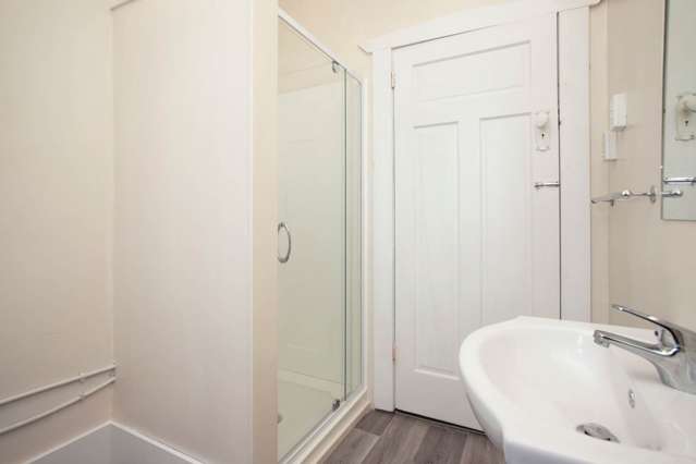 1/1228 Great North Road Pt Chevalier_1