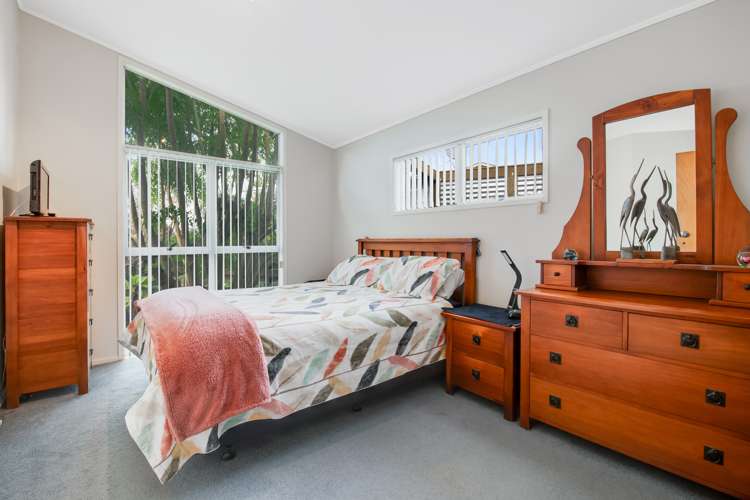 11 Fairway Avenue Red Beach_13