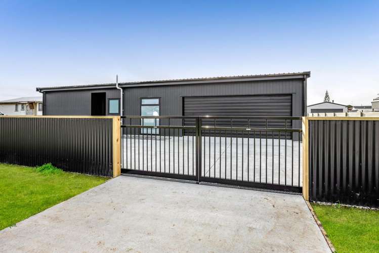 8 Manu Road Okaiawa_23