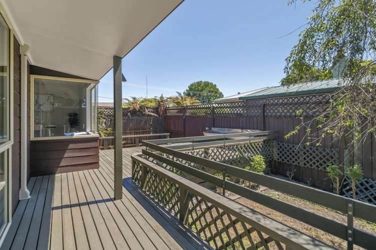 3A Nairn Road Mangakakahi_1