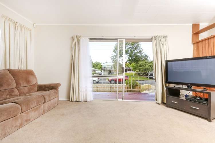 17 Woodvale Road Glen Eden_19