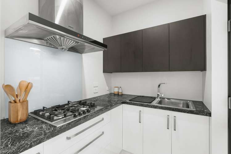 5 Sorrel Gate_3