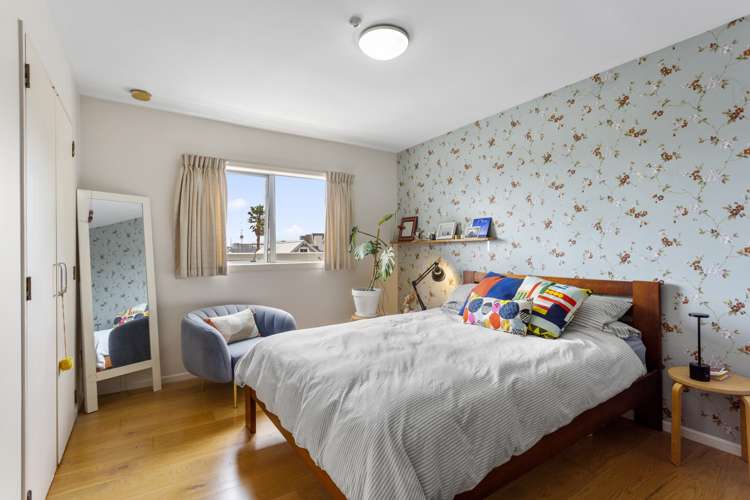 4h/121 Newton Road Eden Terrace_15