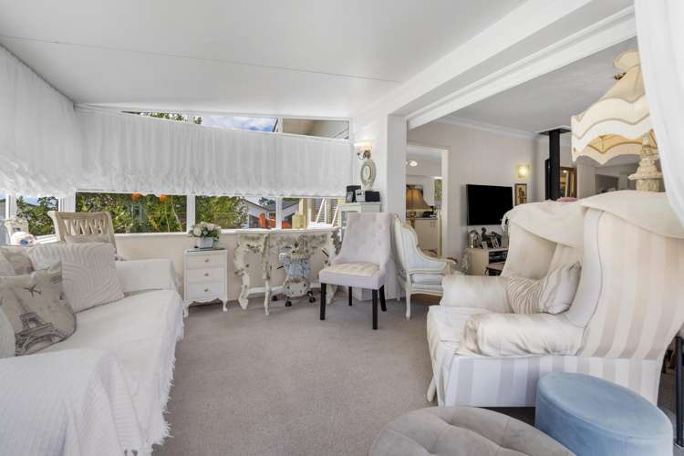 5 Borrowdace Avenue Botany Downs_3