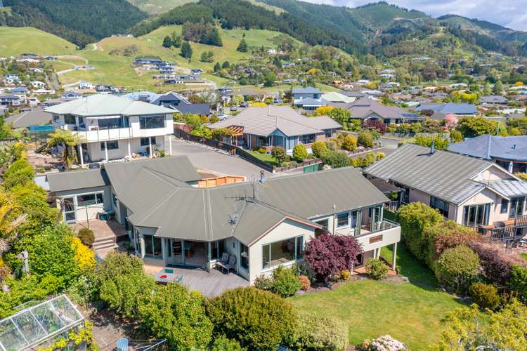 48 Olympus Way Richmond_26