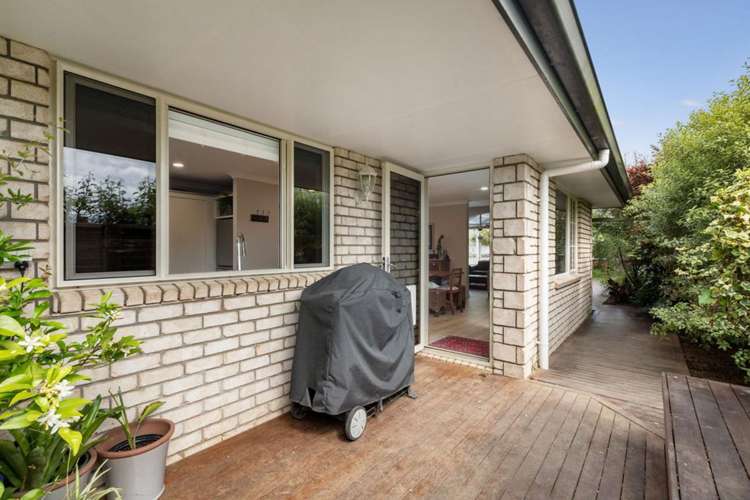 2A Bransley Grove Katikati_18