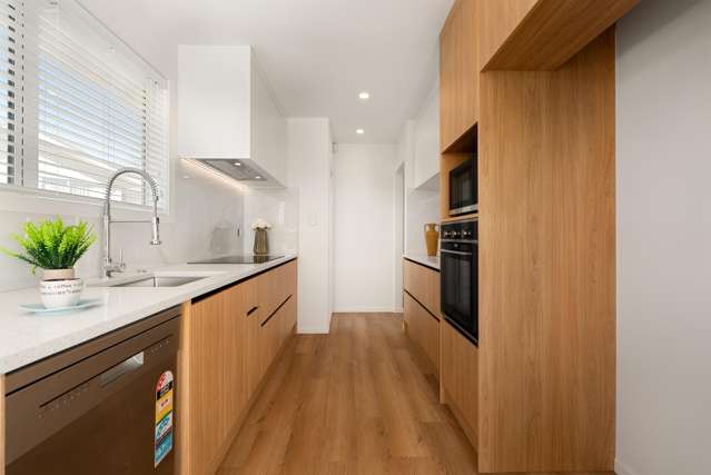 90 Taylor Road Mangere Bridge_1