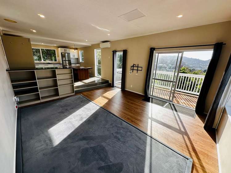 92 Thurleigh Grove Karori_15