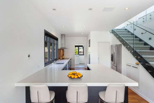 92 Moore Street Howick_4