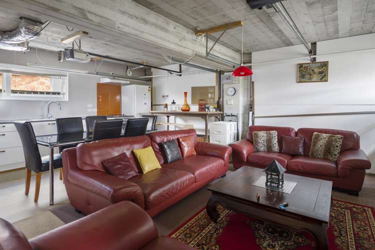 25 Kerswell Terrace Tihiotonga_25