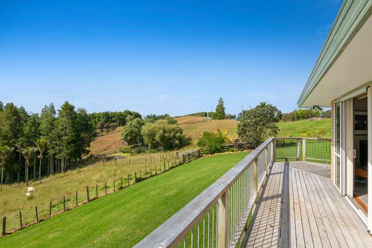 56 Burne Road Waitoki_17