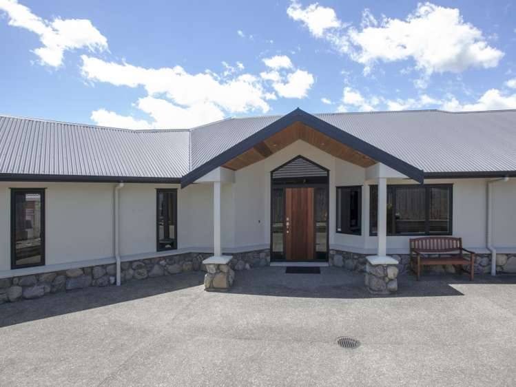 18 Johnstone Drive Fitzherbert_25