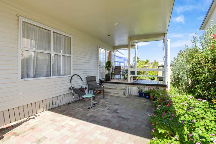 66 Wharf Road Clarks Beach_5