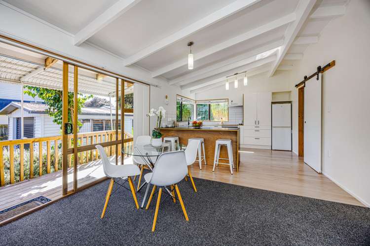 2/8 Alpha street Papakura_5