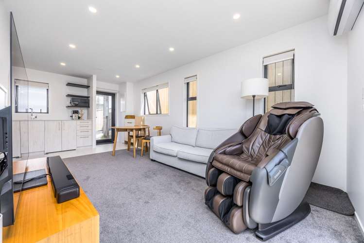 4/10 Willcott Street_5