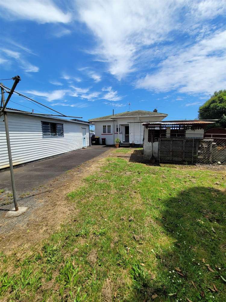 31 Driver Road Mangere East_12