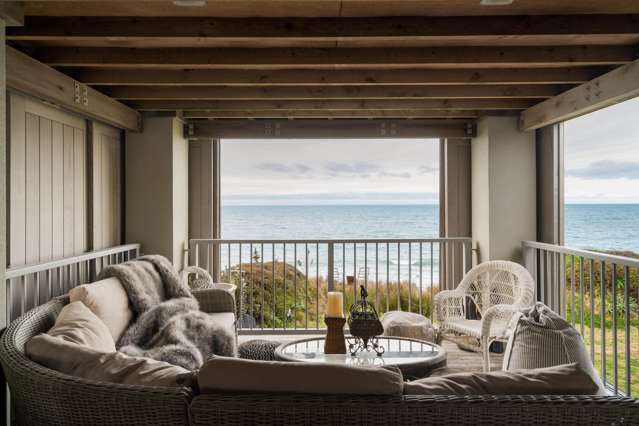 A Beachfront Statement