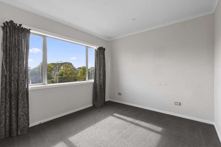 51 Tennille Street 2743_13
