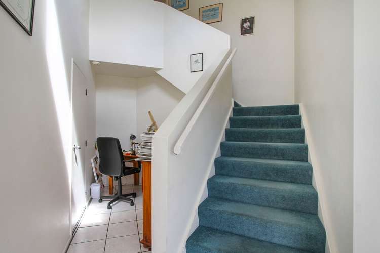 13 Dee Place Torbay_16