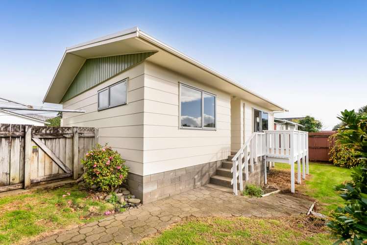 16a Culzean Grove_1
