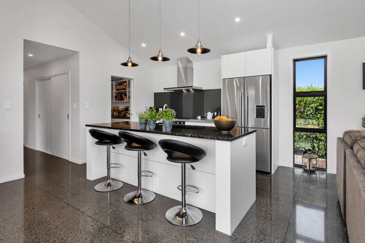 9 Corsair Drive Maungatapere_11